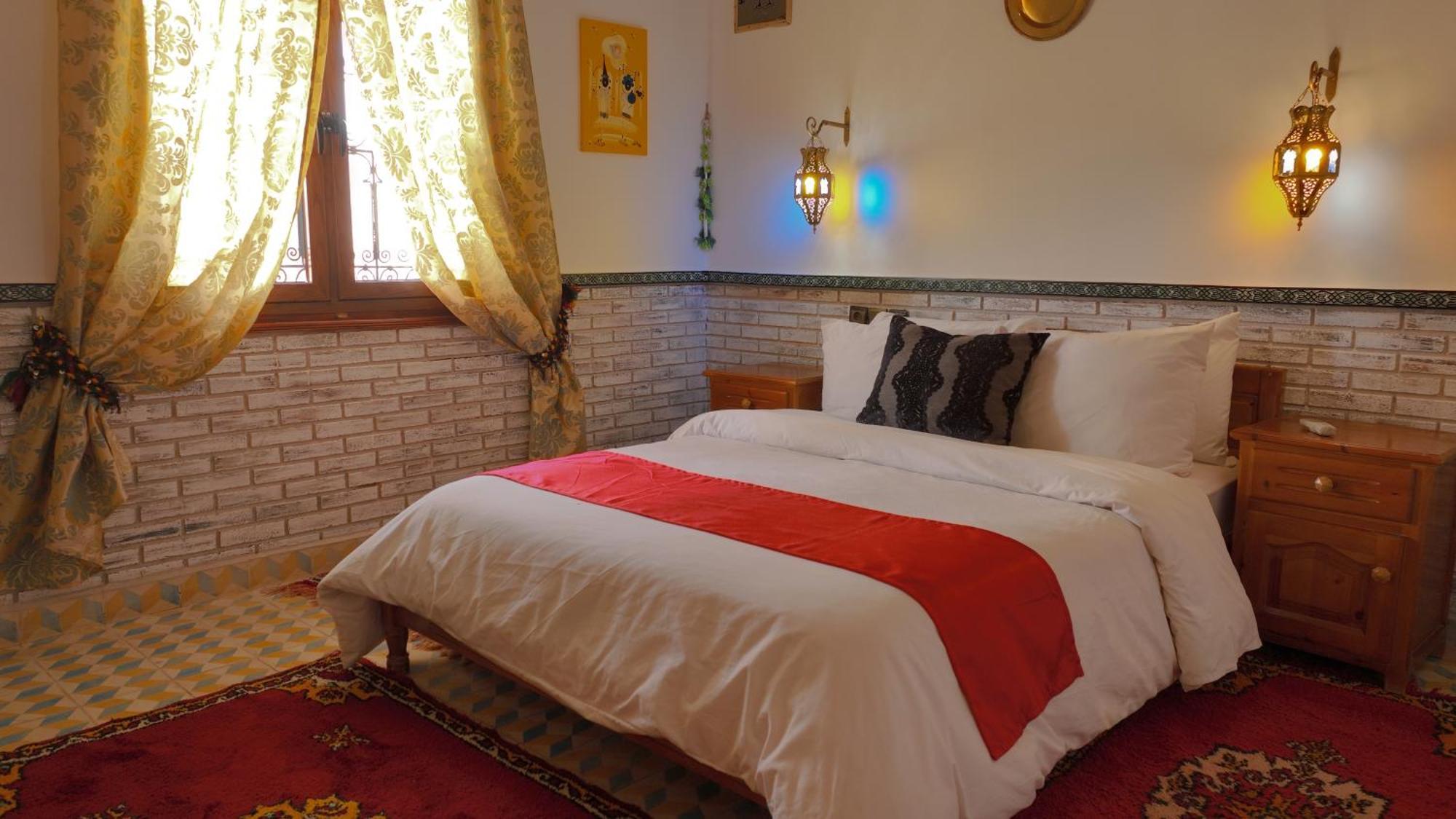 Dar Essyaha Bed & Breakfast Ait Ben Ali ภายนอก รูปภาพ