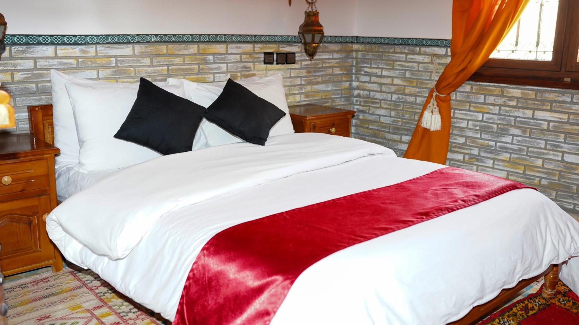 Dar Essyaha Bed & Breakfast Ait Ben Ali ภายนอก รูปภาพ